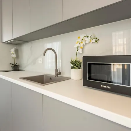 In Jadore Secret Garden